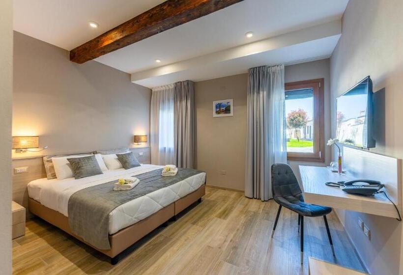 Pokój Typu Standard Przystosowany dla Osób Niepełnosprawnych, Villa Carducci