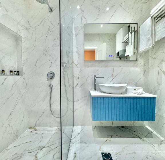 اتاق استاندارد با بالکن, Exclusive