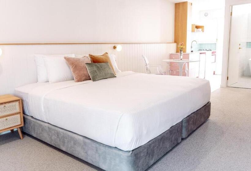 חדר דלוקס, Surfside 22