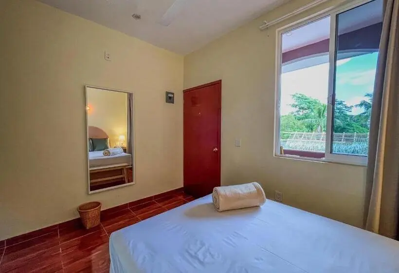 スーペリアールーム, Viajero Puerto Escondido Hostel