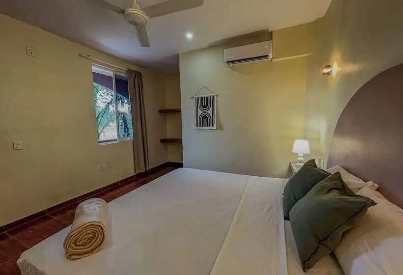 スーペリアールーム, Viajero Puerto Escondido Hostel