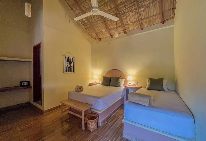 スーペリアトリプルルーム, Viajero Puerto Escondido Hostel