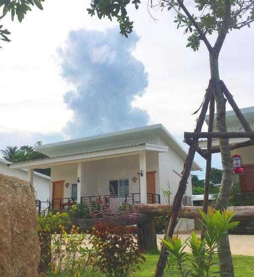 Номер Deluxe, The White House P&n Hotel Chiang Rai