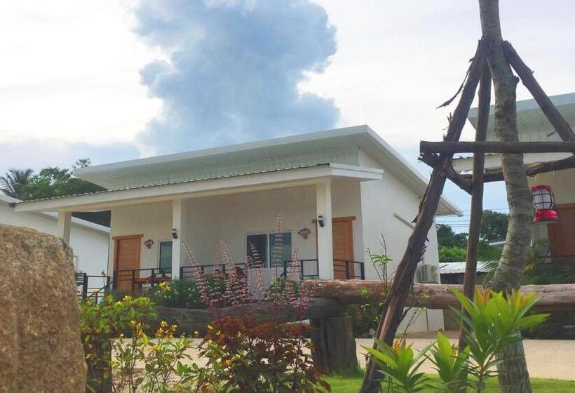 فيلا ديلوكس غرفة نوم, The White House P&n Hotel Chiang Rai