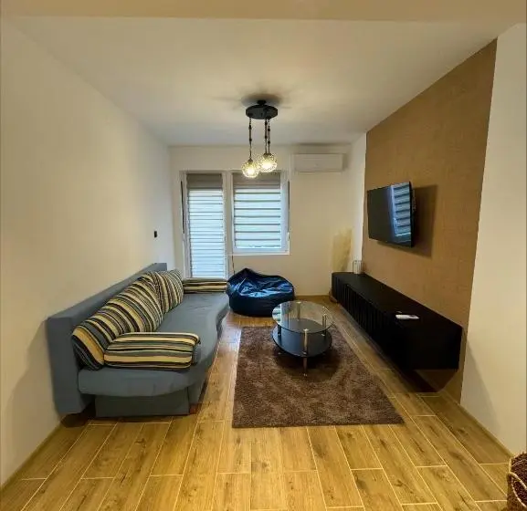 سوییت لوکس, Hestia Suite