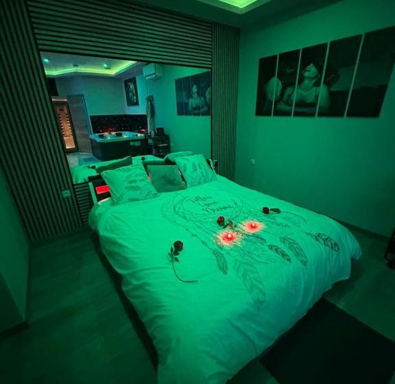 غرفة قياسية, Jacuzzi & Sauna Herrlisheim