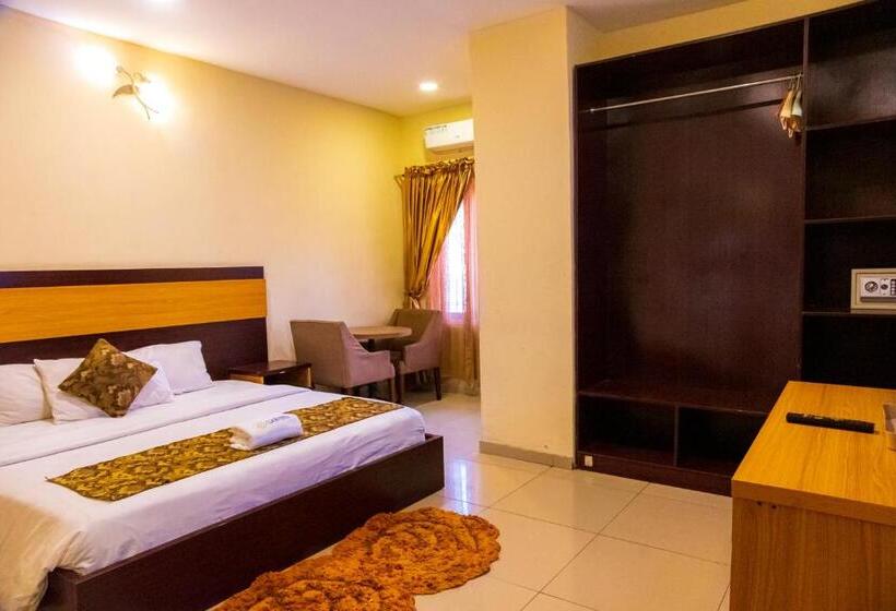 اتاق لوکس, Class Suites Hotel And Apartment @ogudu Lagos