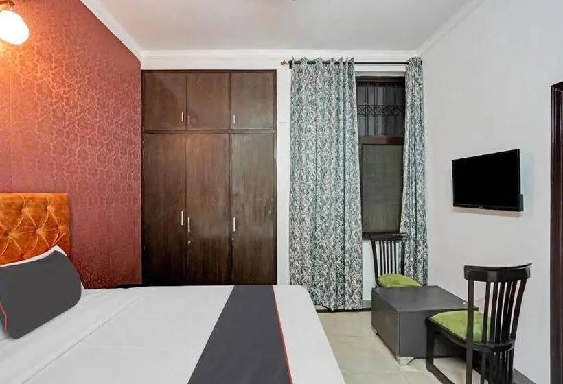 Chambre Triple Classique, Rising Star