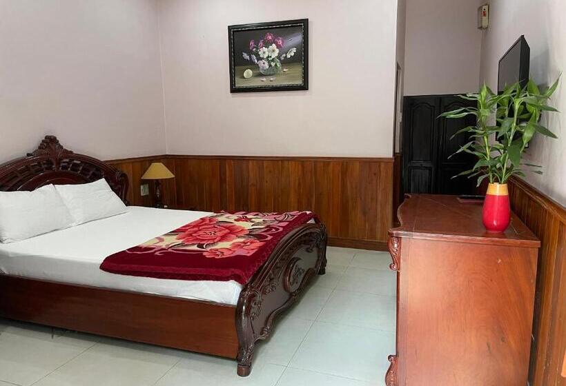 اتاق سوپریور, Song Tra