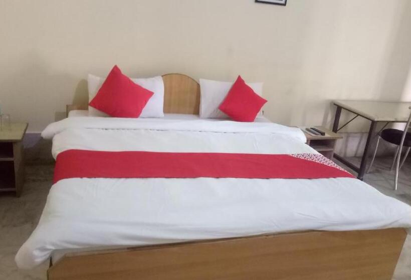 豪华家庭房间, Surya Palace