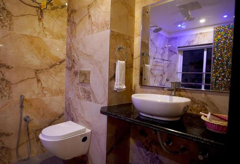 חדר דלוקס נוף לים, Sher Bengal Beach Resort