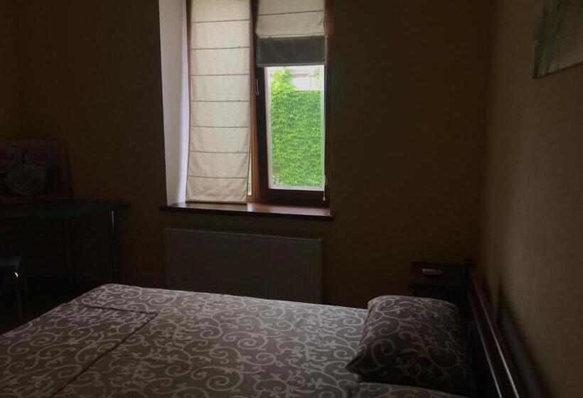 اتاق استاندارد, Veranda Guest House