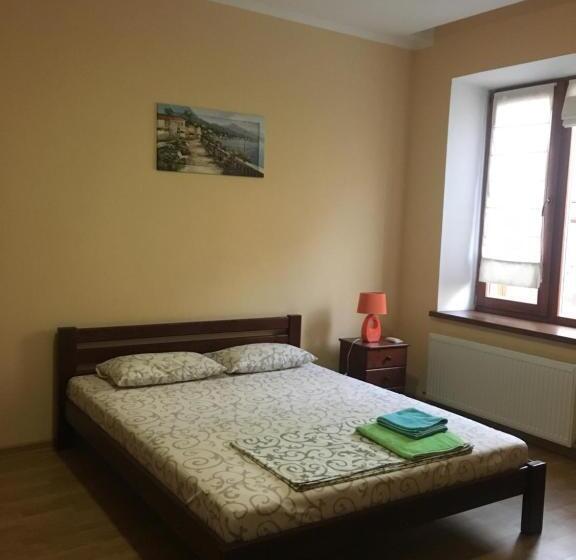 اتاق استاندارد سه نفره, Veranda Guest House