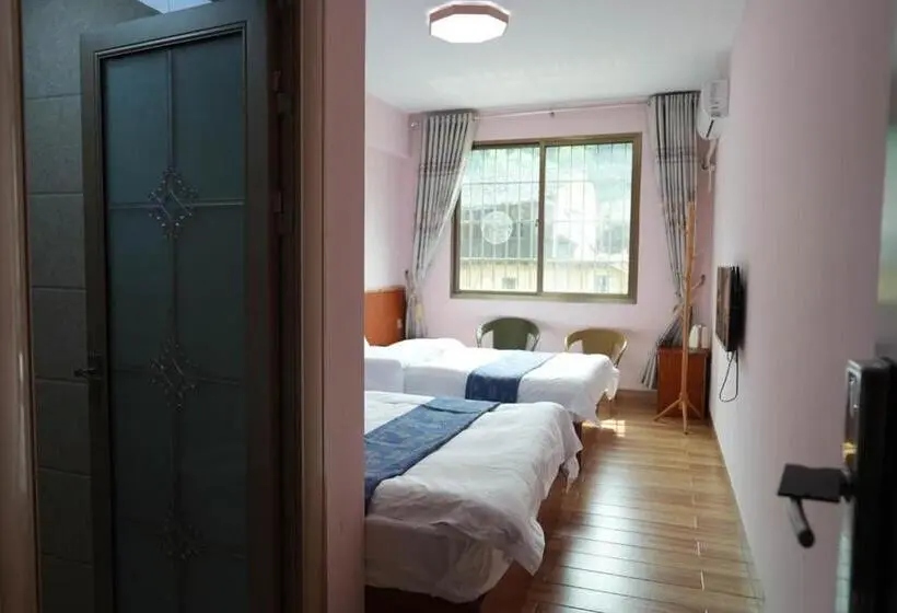 اتاق خانوادگی, Chenkun Guesthouse