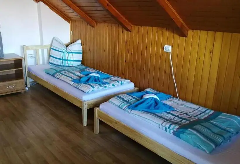 Pokój Standard z Balkonem, Dunakanyar Bed & Breakfast