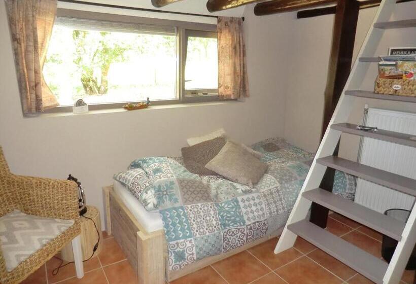 חדר אקונומי, De Kruik