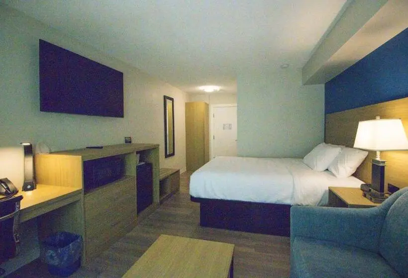 スイート, Baymont By Wyndham Gold River