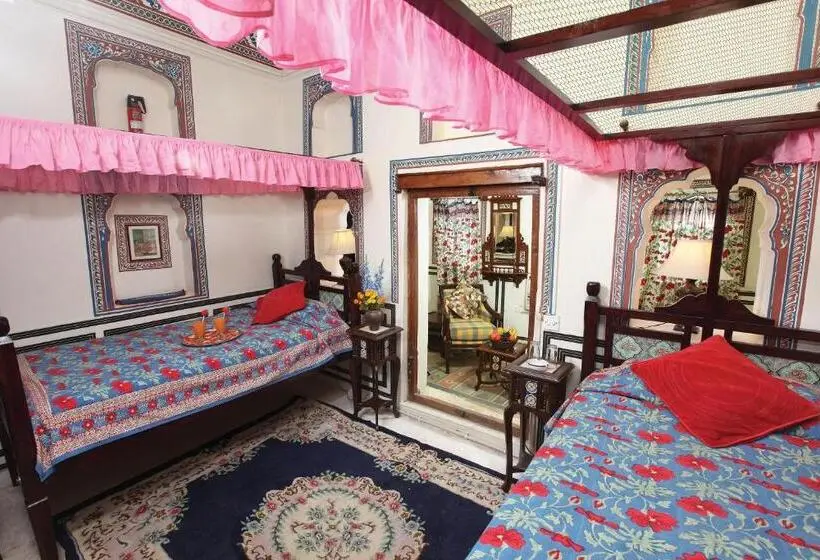 デラックスルーム, Mandawa Haveli