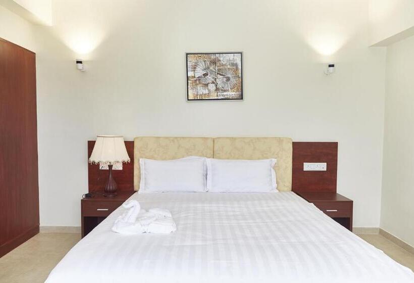 带阳台的豪华间, Reemz