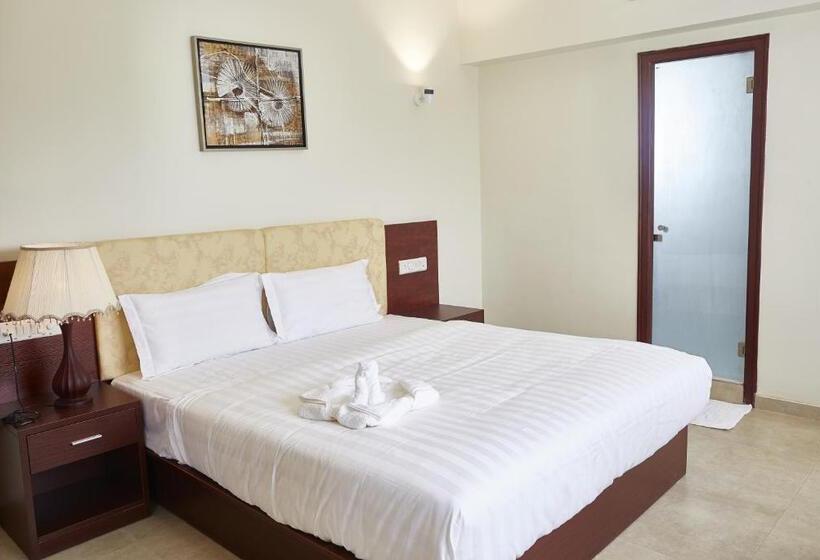 带阳台的豪华间, Reemz