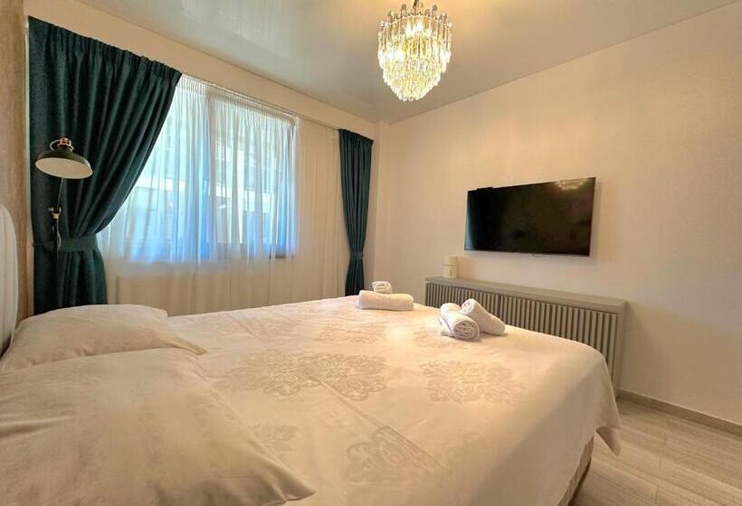 آپارتمان لوکس 1 خوابه, Aparthotel Royal Sea