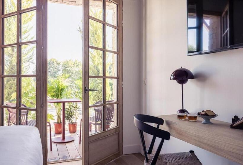 غرفة قياسية مزوَّدة بشُرفة, Hôtel Indarra