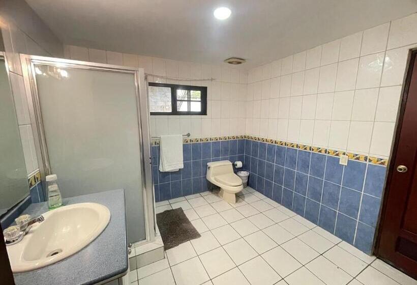 Economy Quadruple Room, Barmel Boutique