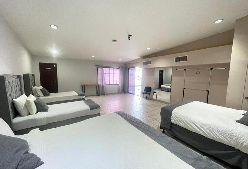 Economy Quadruple Room, Barmel Boutique