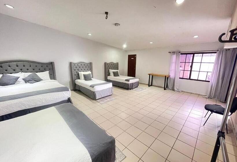 Economy Quadruple Room, Barmel Boutique