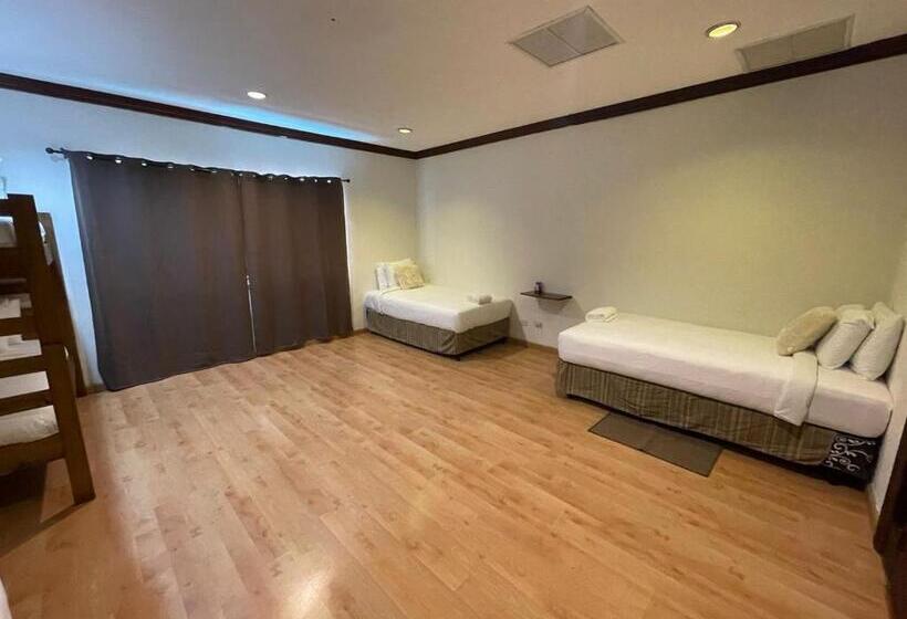 اتاق خانوادگی, Barmel Boutique