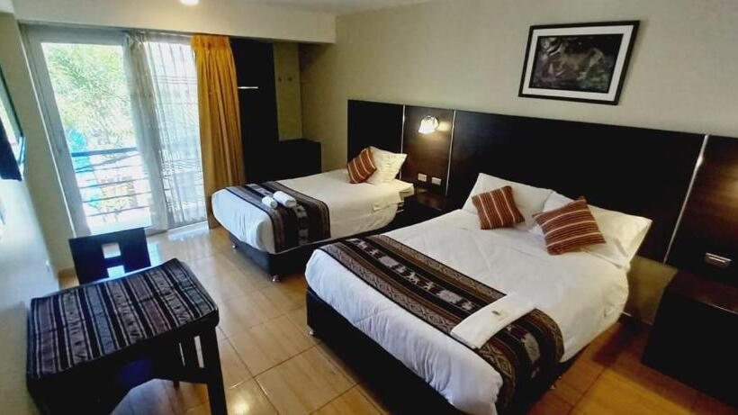 Family Room, Mantas Cusco