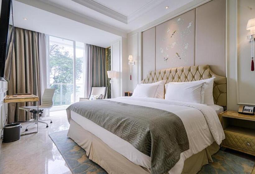 Апартаменты Deluxe 2 Спальни, Art Deco Luxury Hotel & Residence