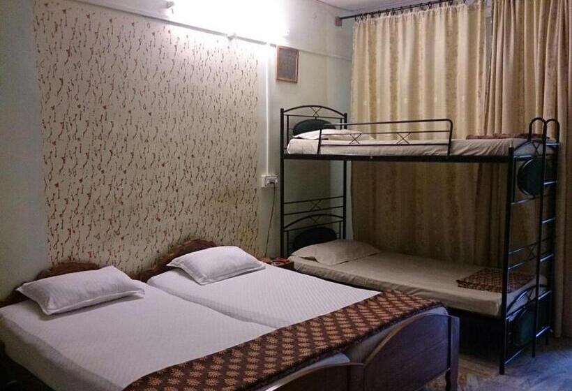 ガーデンビューファミリールーム, Baaz Jungle Resort