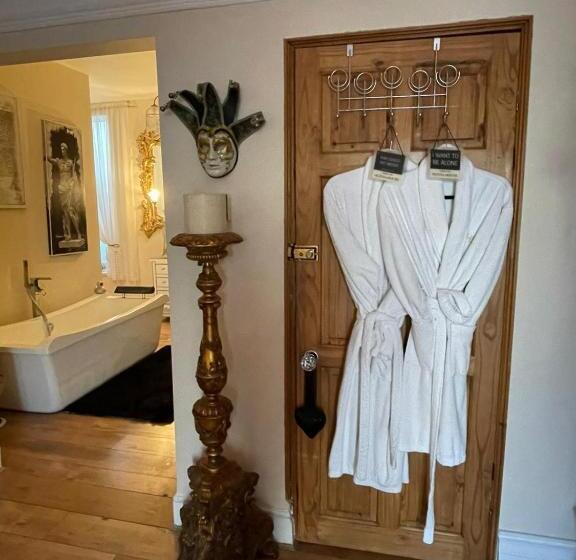 디럭스 테라스 룸 바다 전망, Olivia House