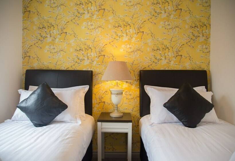 Номер Стандарт, Armorica