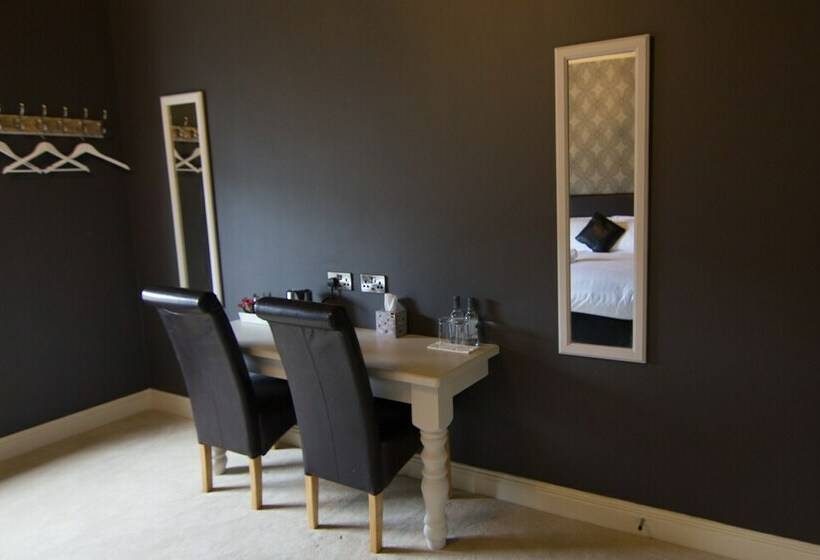 Номер Стандарт, Armorica