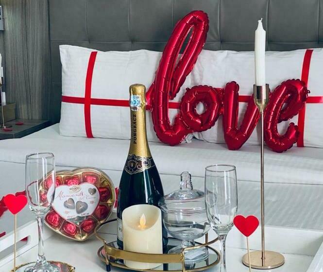 Номер Deluxe, Fénix