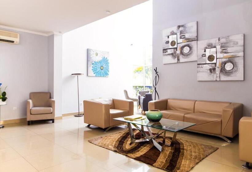 Номер Deluxe, Fénix