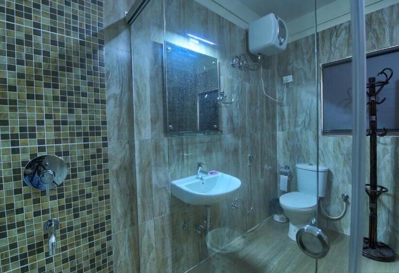 اتاق سوپریور با تخت بزرگ, Harmony House   A Boutique