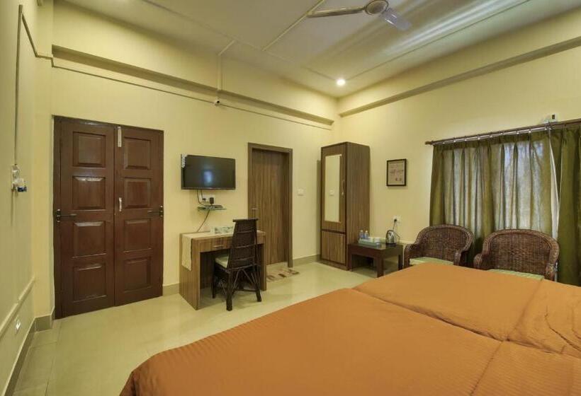 اتاق سوپریور با تخت بزرگ, Harmony House   A Boutique