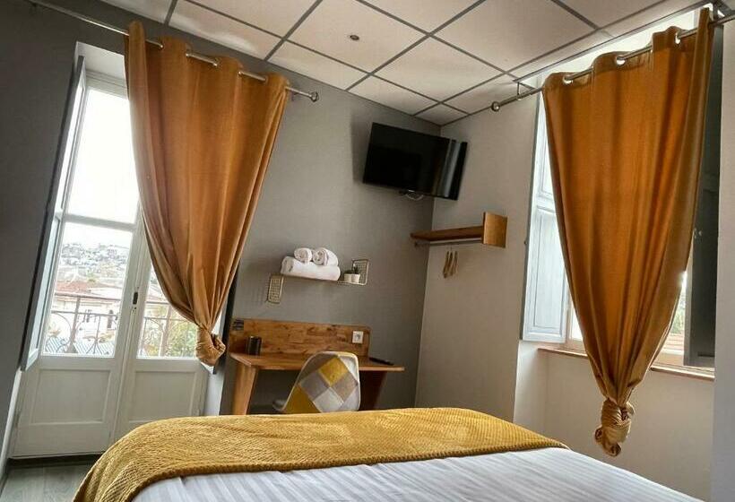 غرفة قياسية, Le Central Hôtel Bar