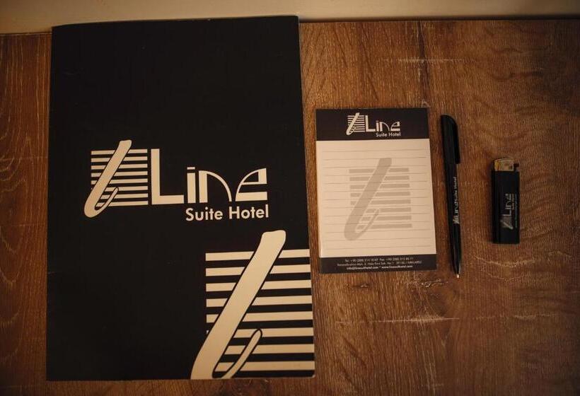 غرفة سوبيريور, Line Suite