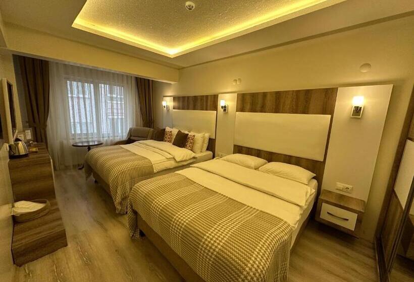 غرفة قياسية رباعية, Line Suite