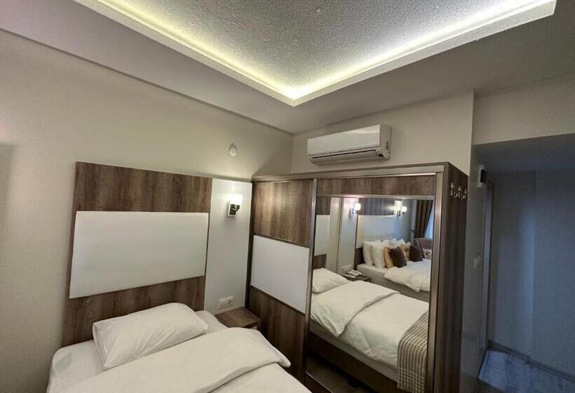 غرفة عائلية, Line Suite