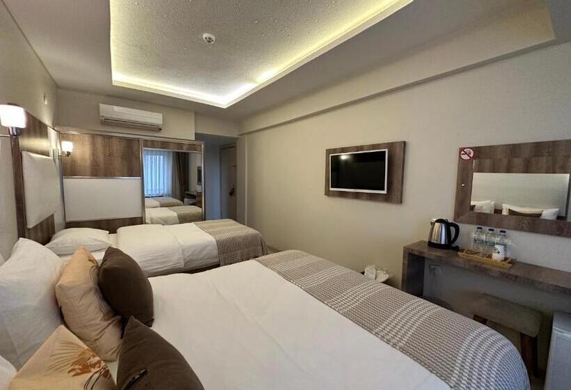 غرفة عائلية, Line Suite