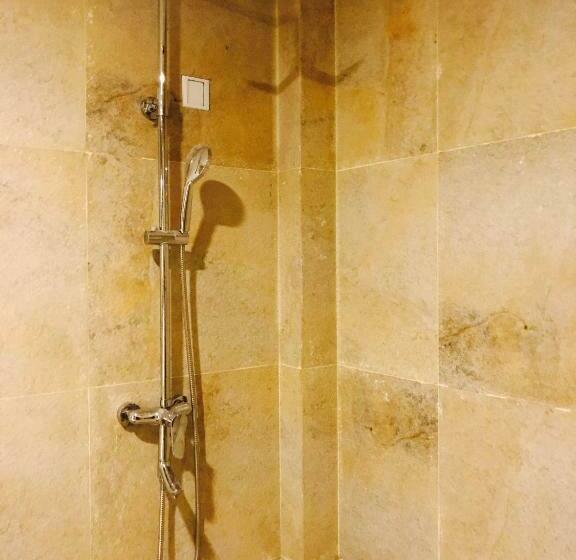 Deluxe Zimmer, Lulus Resort