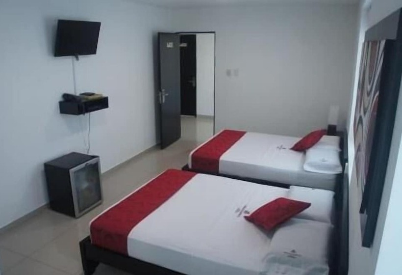 스탠다드 룸, Monaco Real