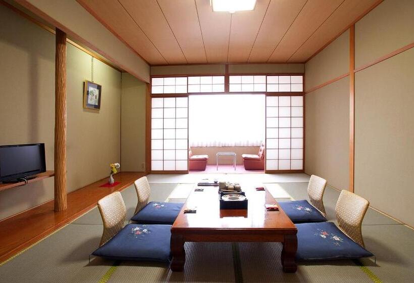 غرفة سوبيريور, Hakuwaso