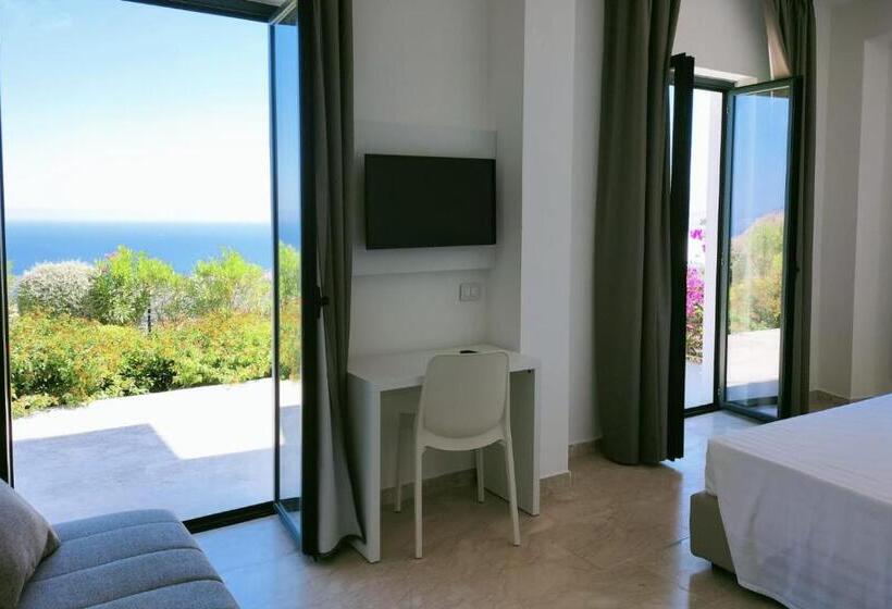 Семейный Номер Вид на Сад, Venere Di Erice Resort & Spa