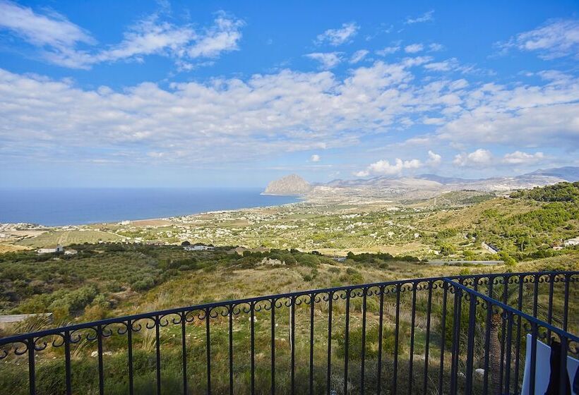 Люкс Вид на Море, Venere Di Erice Resort & Spa